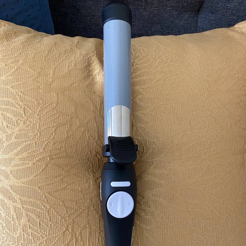 Beachwaver Curling Iron